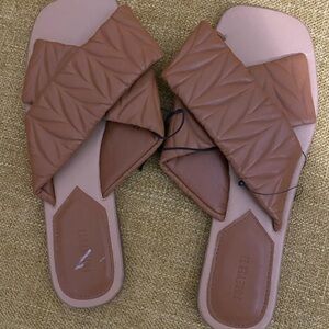Forever 21 Tan Quilted Slide Sandals